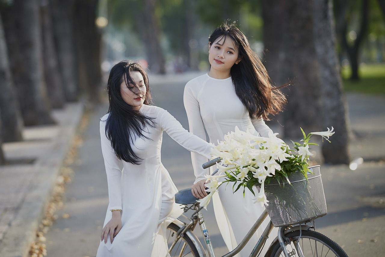 How Technology Affects Relationships - Social Media Perspective
